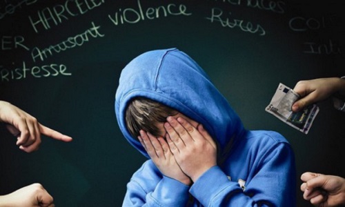 Avez-vous déjà subi des insultes, moqueries, dans l'enceinte de votre établissement scolaire, la rue ou sur les réseaux sociaux?