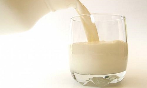 Pensez-vous que les produits laitiers renforcent vos os?