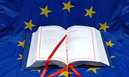 Êtes-vous pour ou contre la création d'une nouvelle constitution européenne ?
