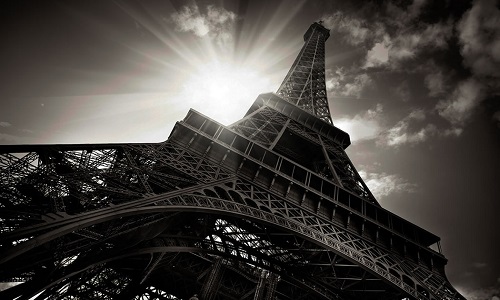 Doit-on nous-même défendre nos valeurs et notre culture?