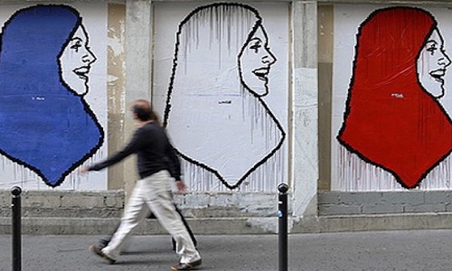 Citoyens de tous bords politiques et de tous horizons, selon vous l'islam est-il compatible avec la République Française ?