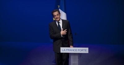 Souhaitez-vous que Nicolas Sarkozy quitte définitivement la politique ?