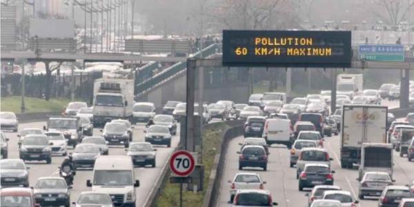 Arrêt de la circulation des véhicules polluants (essence, diesel et hybrid) durant un week-end complet 1 fois par mois avec mise en place des transports publics non polluant (électrique)