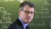 Vincent Peillon doit-il repousser à 2014 l'application de la réforme des rythmes scolaires ?