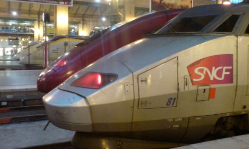 La SNCF fait exploser la dette de la France. Pour ou contre la privatisation ?